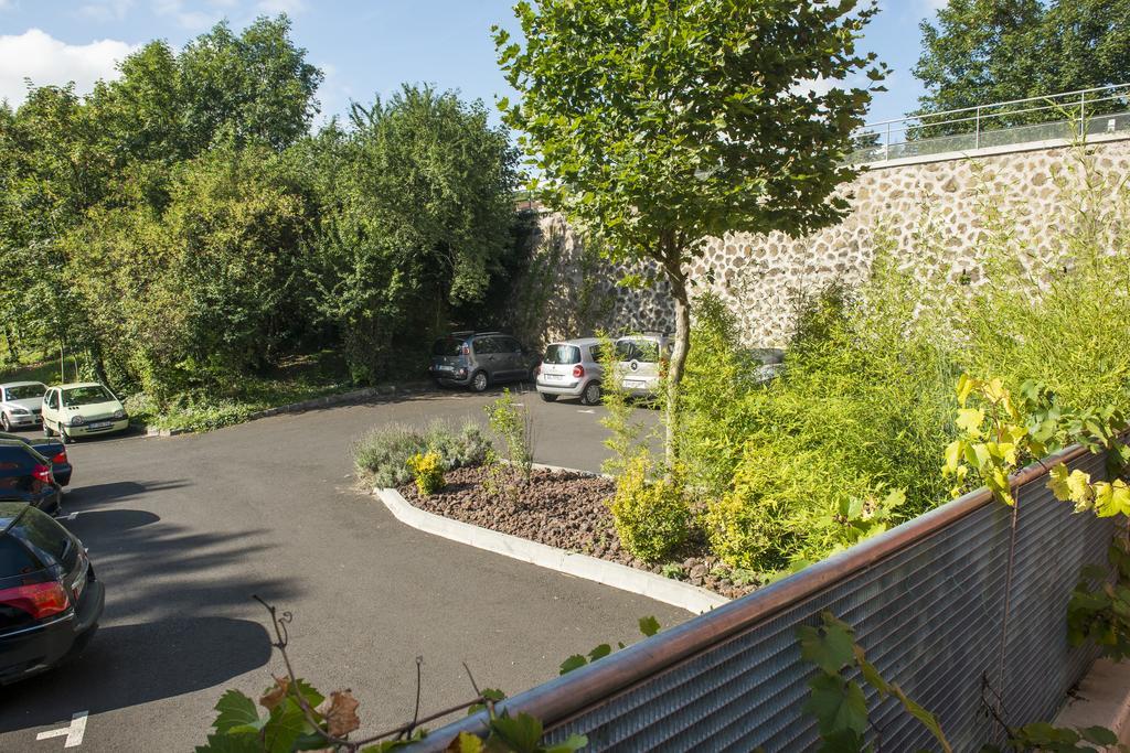 Gite D'Etape Des Capucins Le Puy-en-Velay Exterior foto