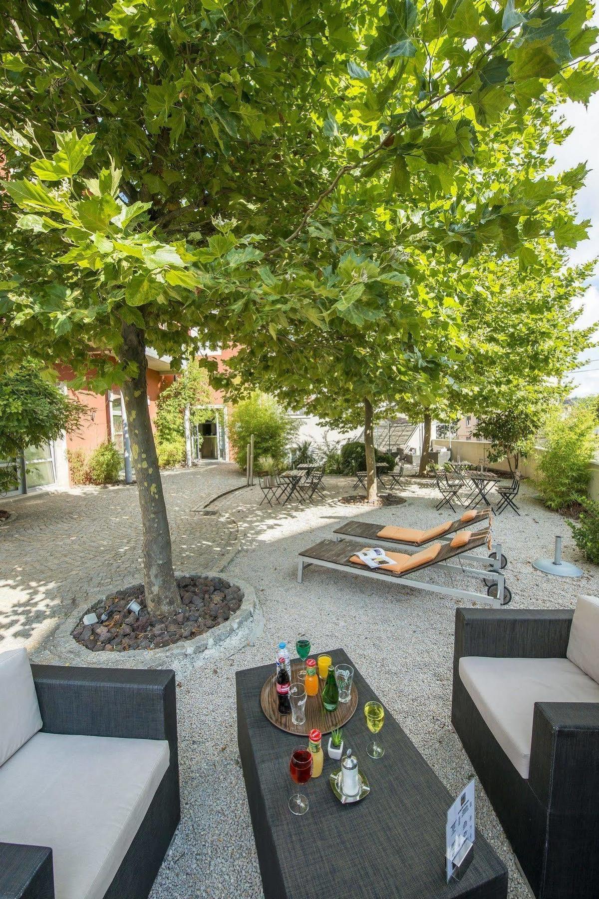 Gite D'Etape Des Capucins Le Puy-en-Velay Exterior foto